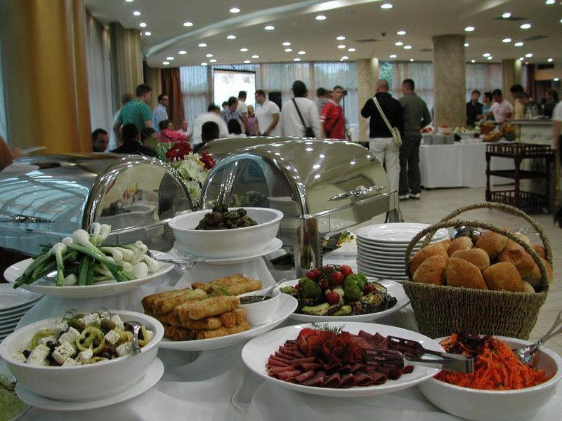 Hotel Turist Кралево Экстерьер фото